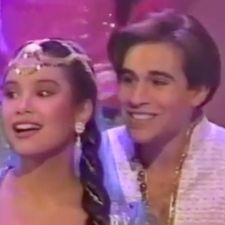 Lea Salonga and Brad Kane in 1993 oscars