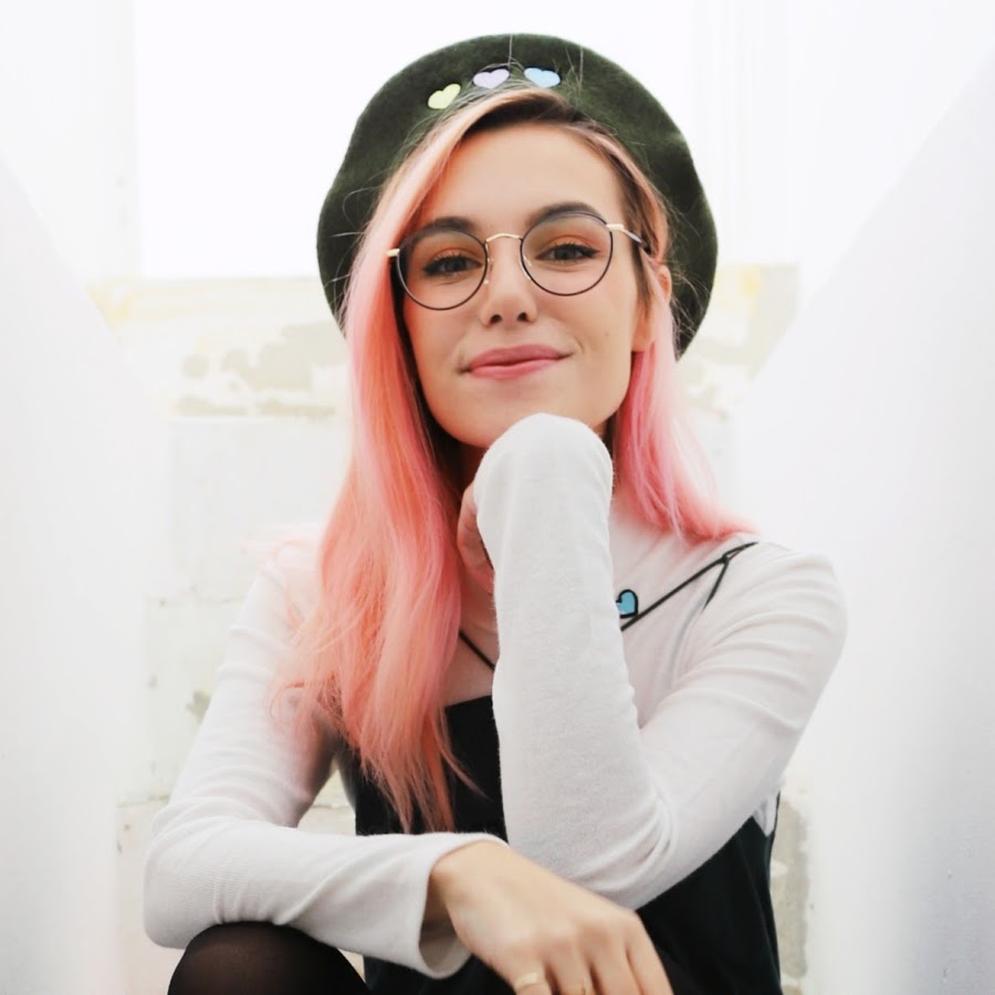 Marzia with glasses